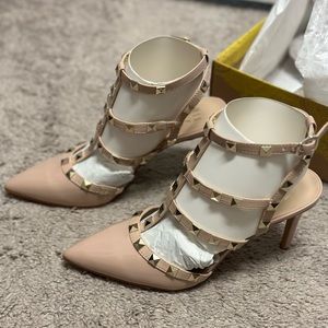 Mix No. 6 M6-LIRAVEN | COLOR/MATERIAL: NUDE/NUDE